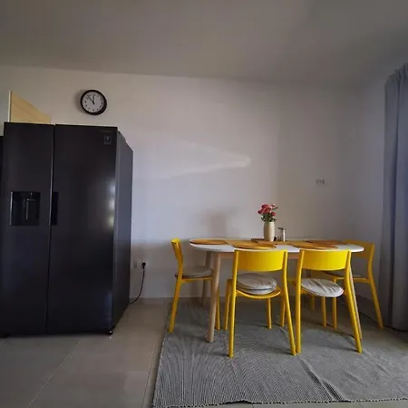Apartment Vir